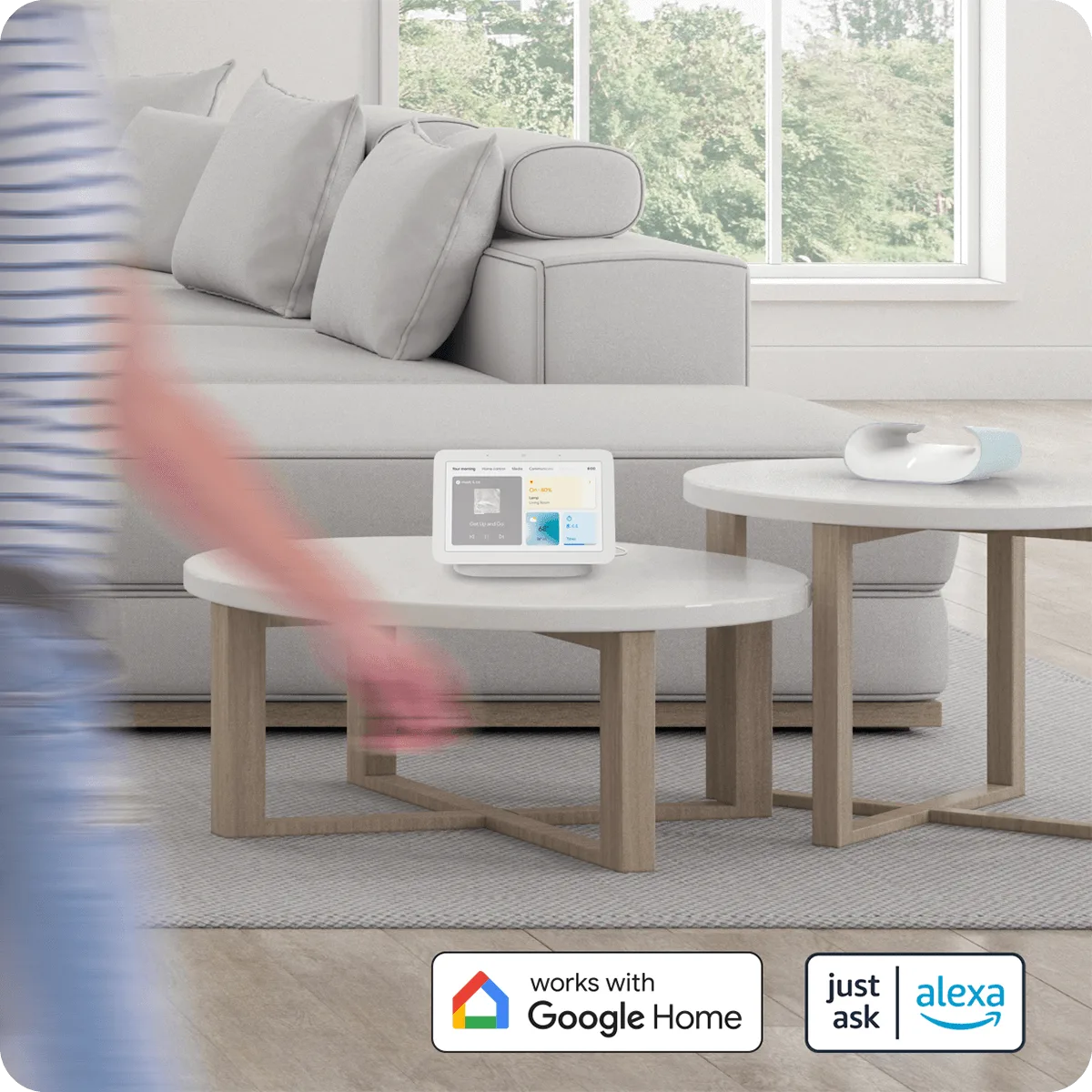 Illustration de la commande vocale avec Google Assistant et Alexa du M60