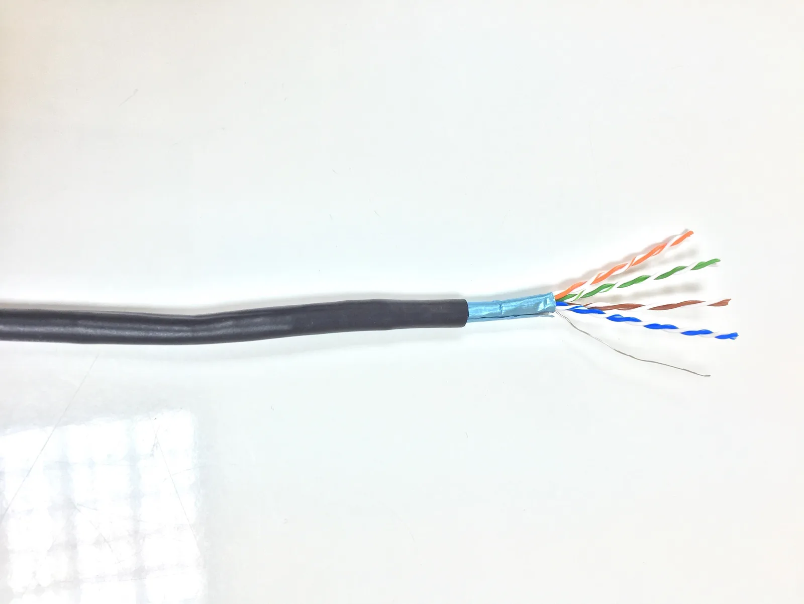صورة المنتج: كبلات Cat5e FTP للاستخدام الخارجي
